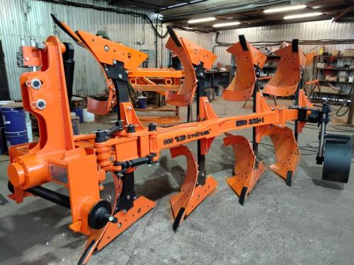 Плуг навесной оборотный 3/35+1 купить в Брянске – «БДН-АгроКубань»