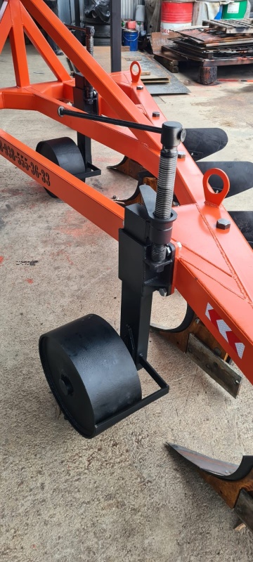 Плуг отвальный ПЛН 5-35 (5 корпусов) купить в Брянске – «БДН-АгроКубань», 7