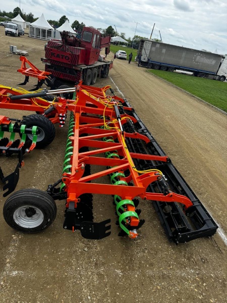 Лущильник мульчировщик дисковый прицепной «АВРОРА» ЛД-8Л (евро-складывание) ЛАФЕТ купить в Брянске – «БДН-АгроКубань», 5