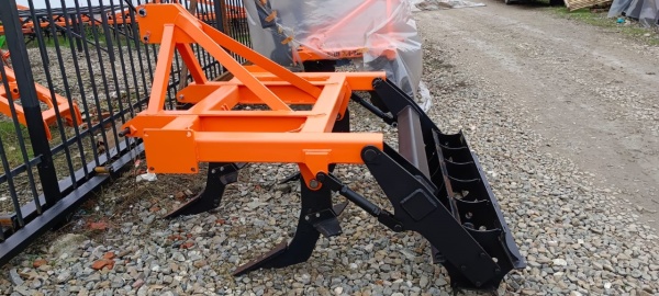 Плуг чизельный ПЧН 1,6 с планчатым катком купить в Брянске – «БДН-АгроКубань», 4