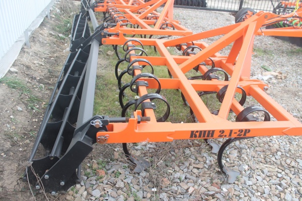 Культиватор универсальный марки КПН 2,1-2Р, 11 рабочих органов купить в Брянске – «БДН-АгроКубань», 2