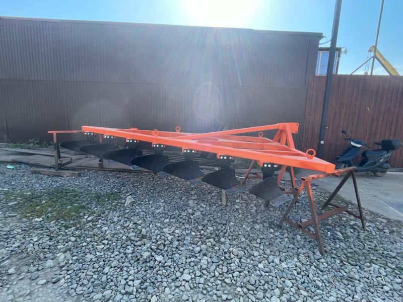 Плуг отвальный ПЛН 7-35 (7 корпусов) купить в Брянске – «БДН-АгроКубань», 5