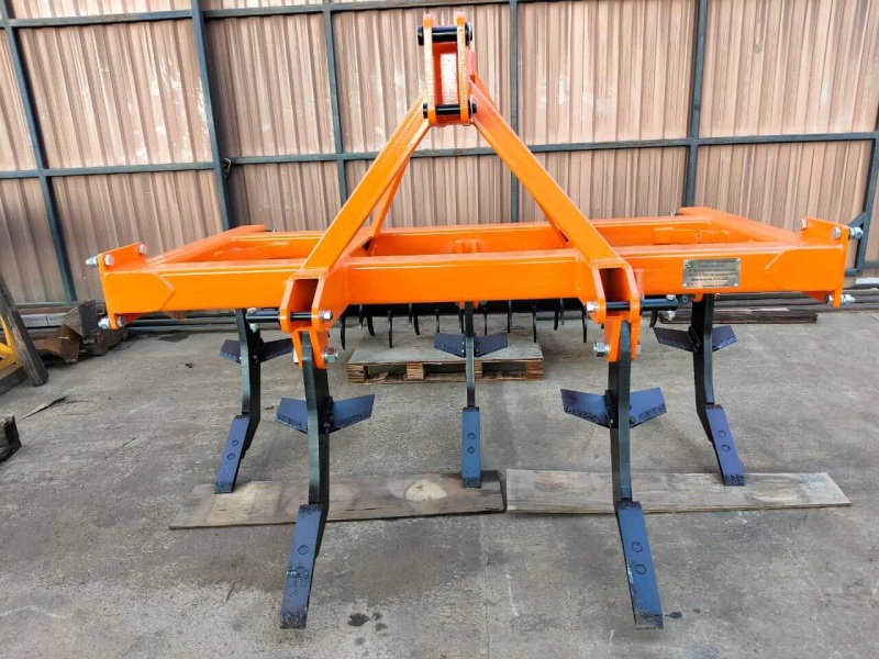 Плуг чизельный навесной ПЧН-2,1Н с зубчатым катком купить в Брянске – «БДН-АгроКубань», 5